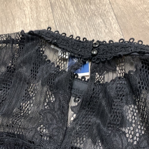 NWT Ultra Pink Mesh Floral Embroidered Goth Dark Black Sheer Eyelet Top Shirt - Picture 9 of 9